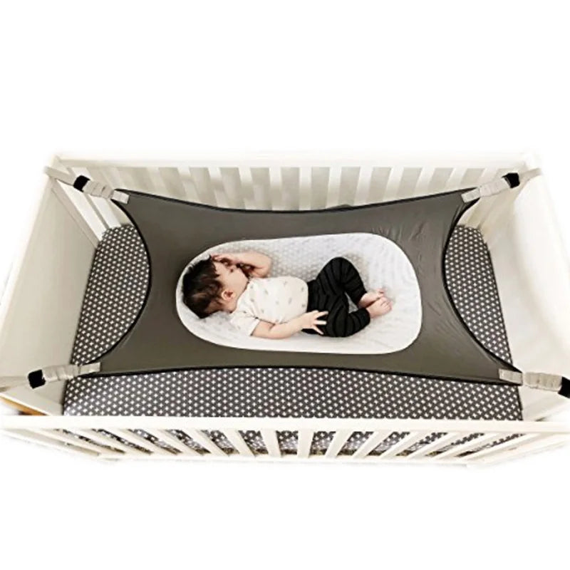 CozyNest - Newborn & Infant Sleeping Bed for Ultimate Comfort